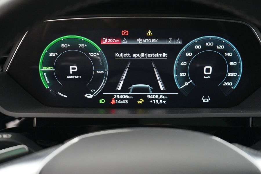 Audi e-tron vaihtoauto