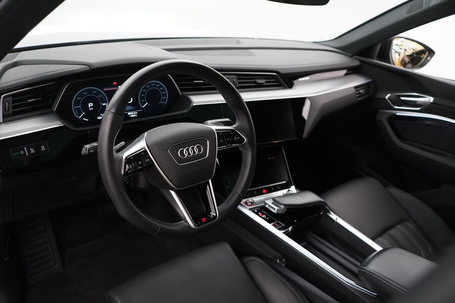 Audi e-tron vaihtoauto