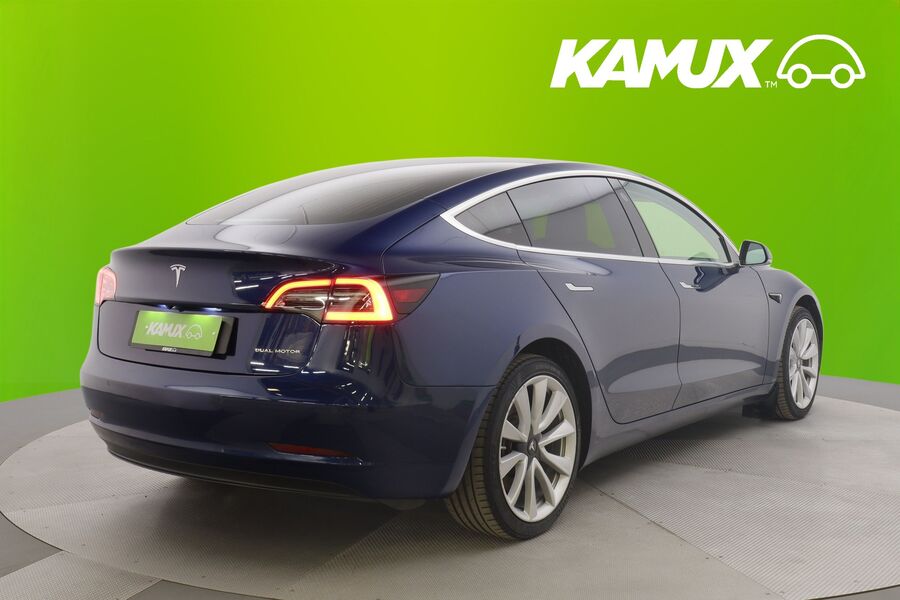 Tesla Model 3 vaihtoauto