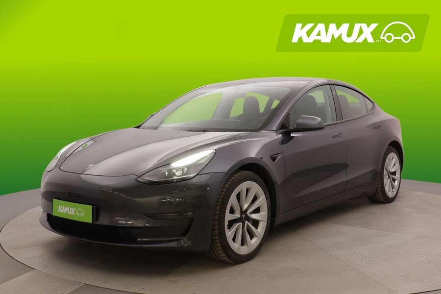 Tesla Model 3 vaihtoauto