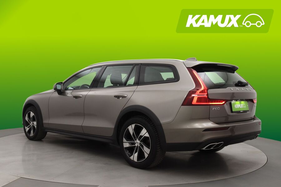 Volvo V60 Cross Country vaihtoauto