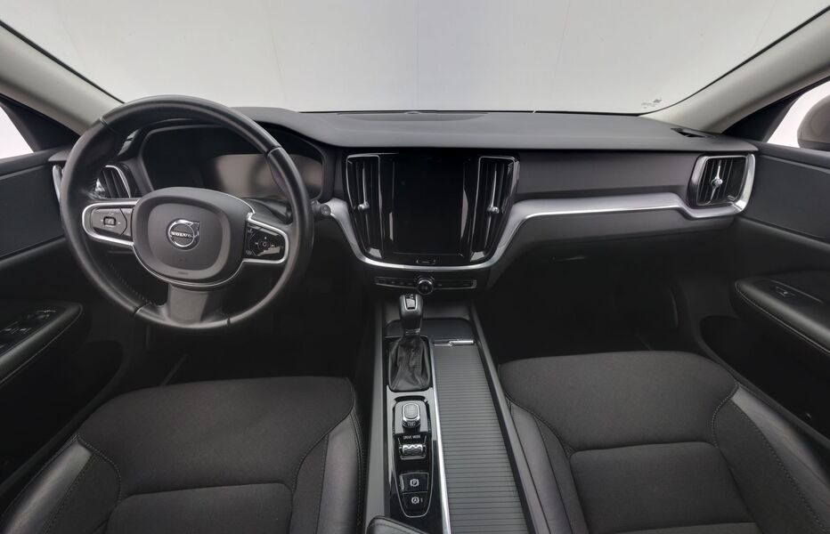 Volvo V60 Cross Country vaihtoauto