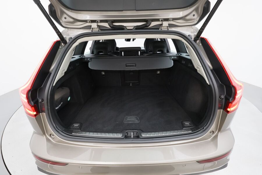 Volvo V60 Cross Country vaihtoauto