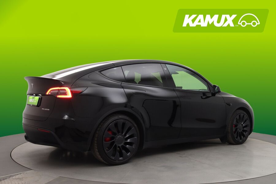 Tesla Model Y vaihtoauto
