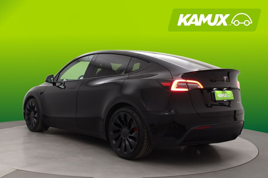 Tesla Model Y vaihtoauto