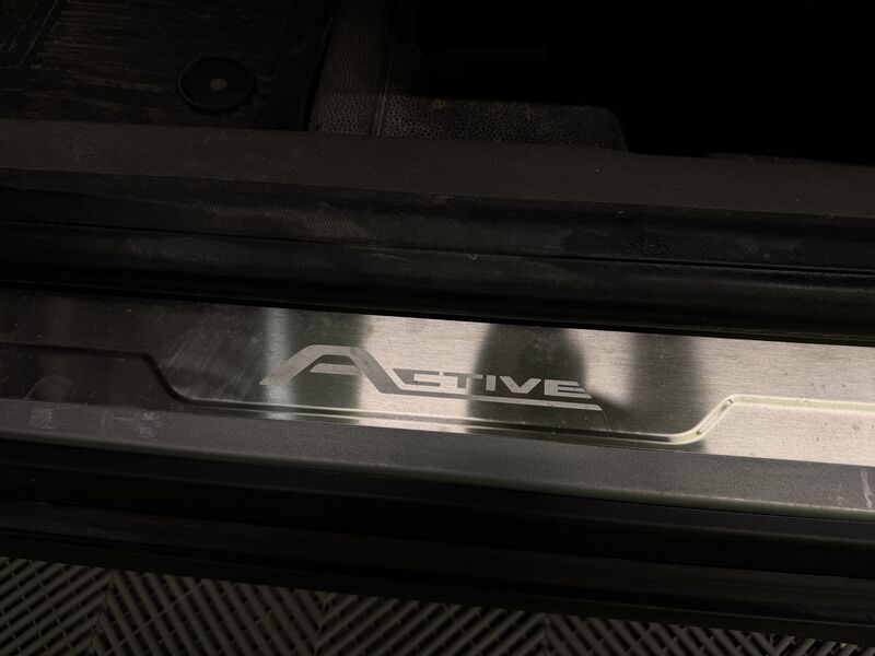 Ford Transit Connect vaihtoauto