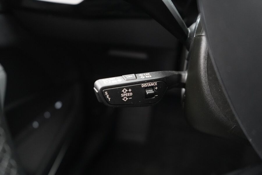 Audi Q8 e-tron vaihtoauto