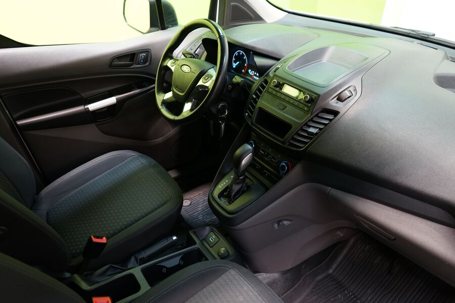 Ford Transit Connect vaihtoauto