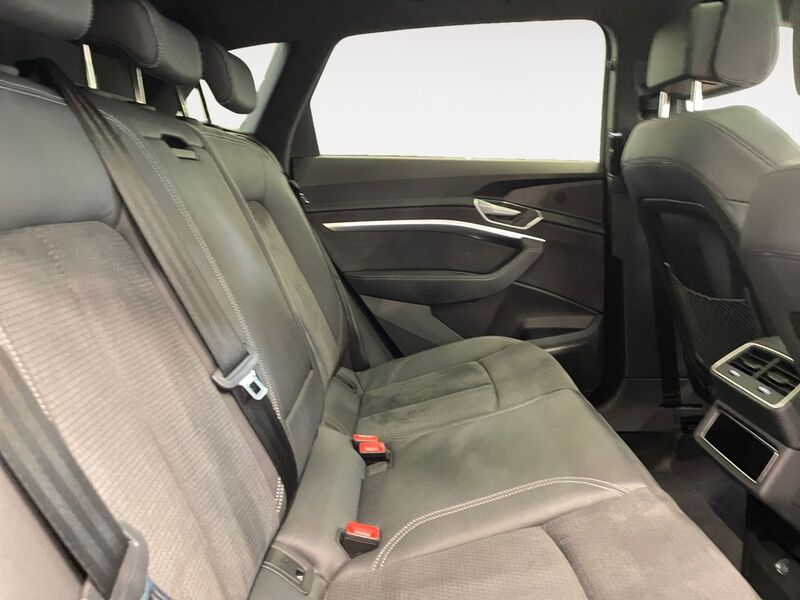 Audi e-tron vaihtoauto