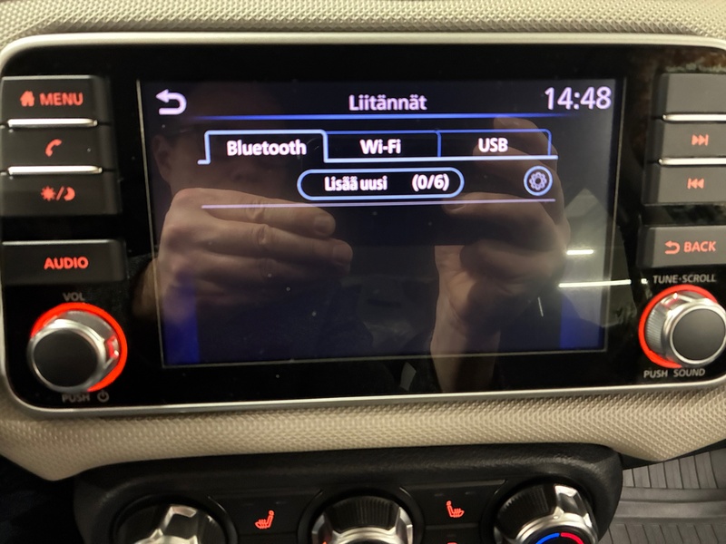 Nissan Micra vaihtoauto