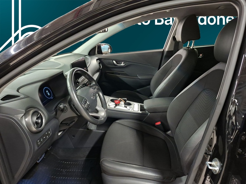 Hyundai Kona vaihtoauto