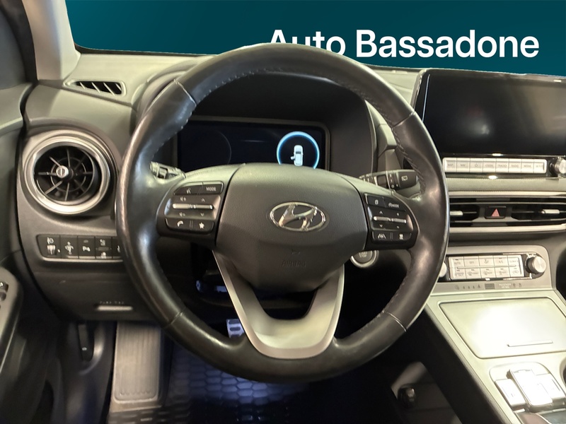Hyundai Kona vaihtoauto