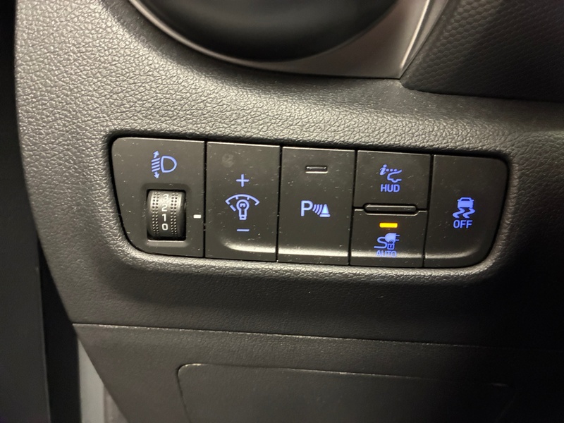 Hyundai Kona vaihtoauto