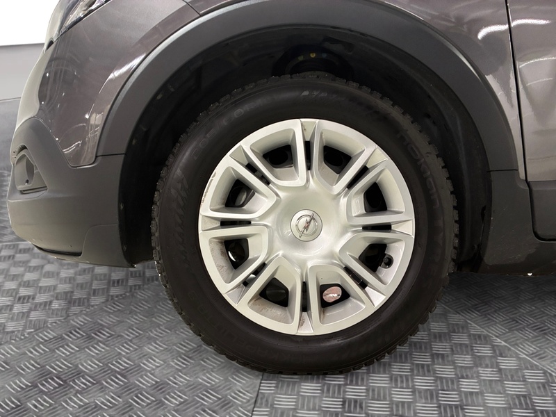 Opel Crossland X vaihtoauto