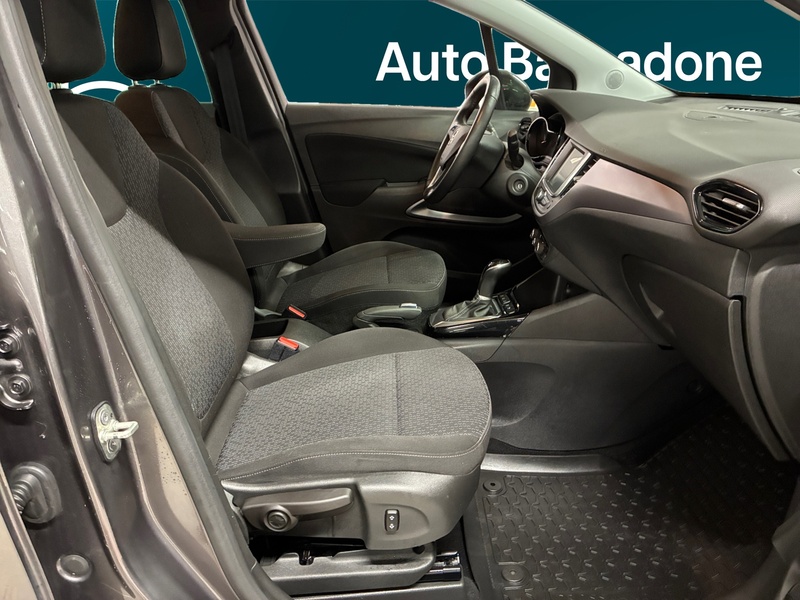 Opel Crossland X vaihtoauto