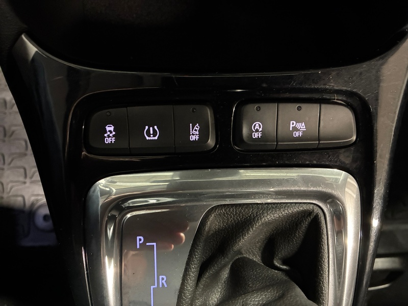 Opel Crossland X vaihtoauto