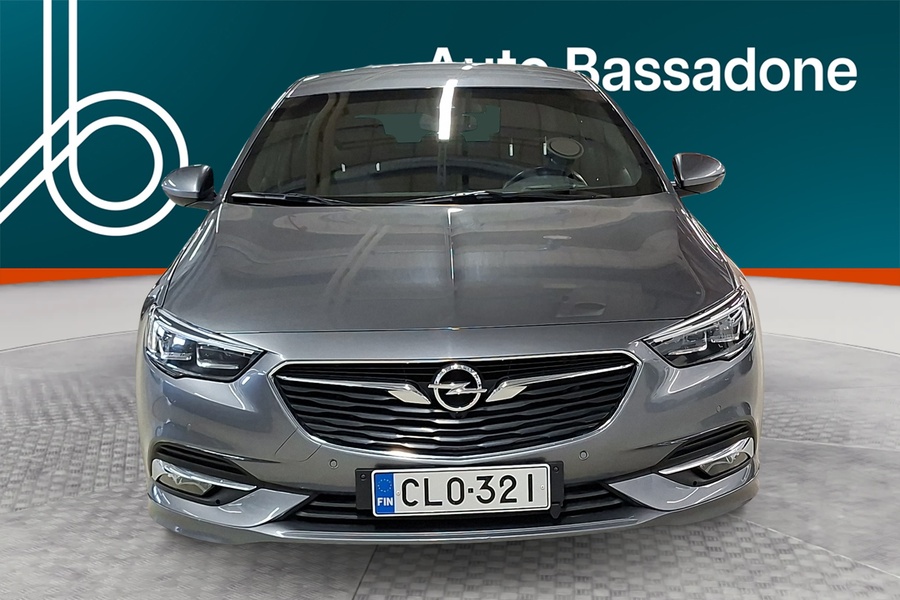 Opel Insignia vaihtoauto