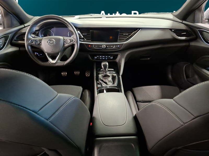 Opel Insignia vaihtoauto