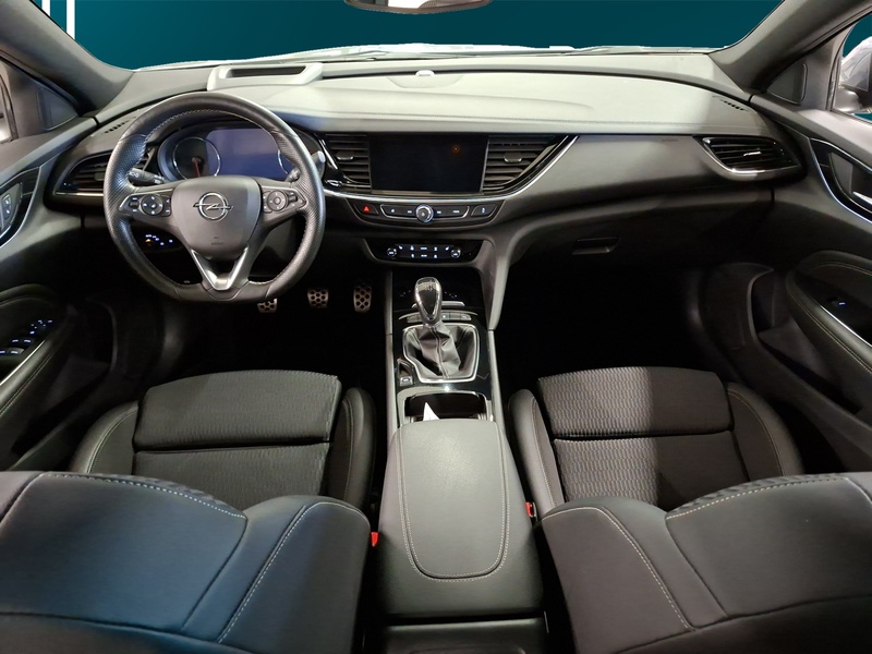 Opel Insignia vaihtoauto