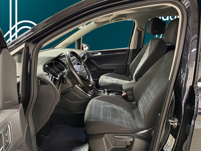 Volkswagen Touran vaihtoauto