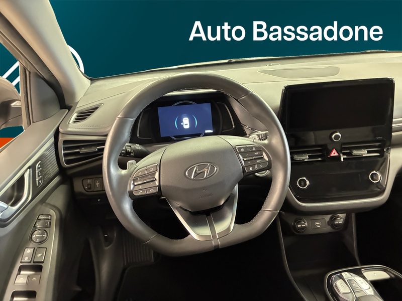 Hyundai IONIQ electric vaihtoauto