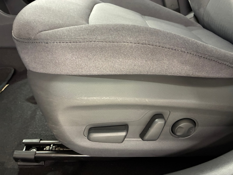 Hyundai IONIQ electric vaihtoauto