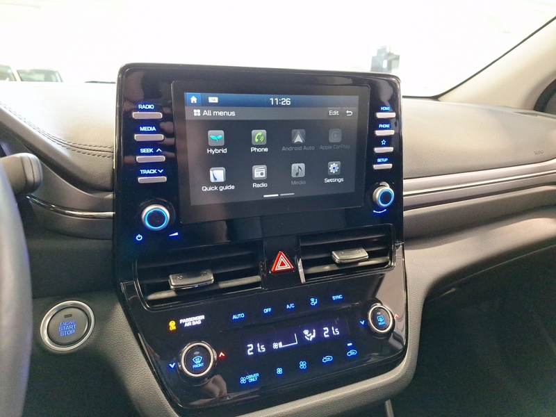 Hyundai IONIQ hybrid vaihtoauto