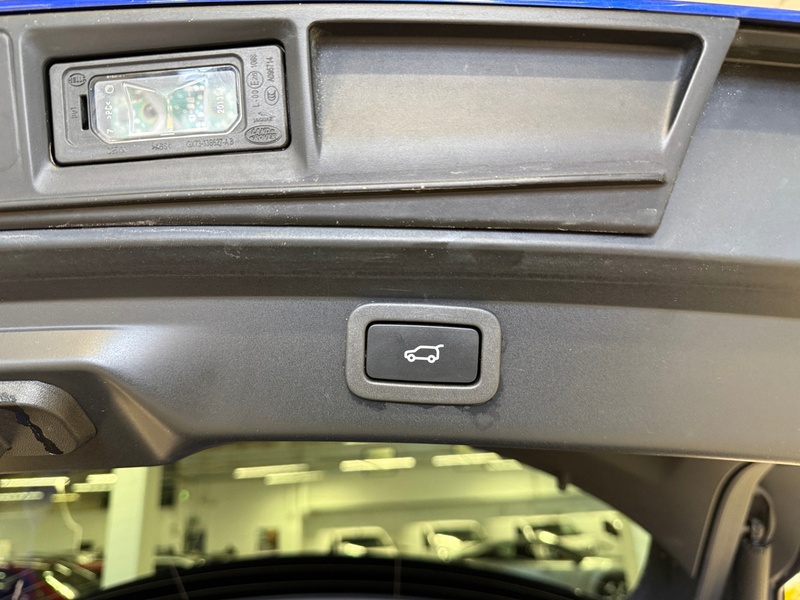 Jaguar I-PACE vaihtoauto