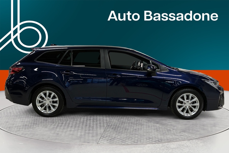 Suzuki Swace vaihtoauto