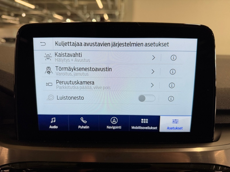 Ford Kuga vaihtoauto