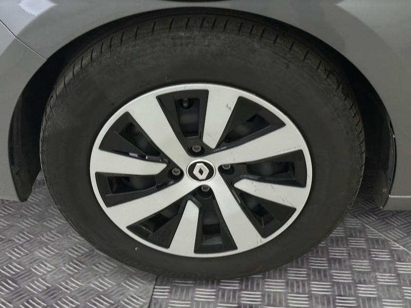 Renault Clio vaihtoauto