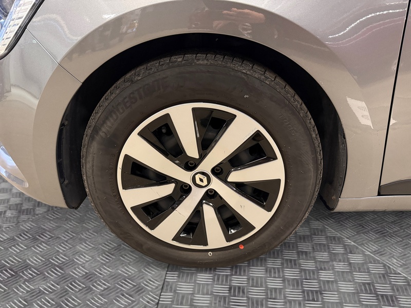 Renault Clio vaihtoauto