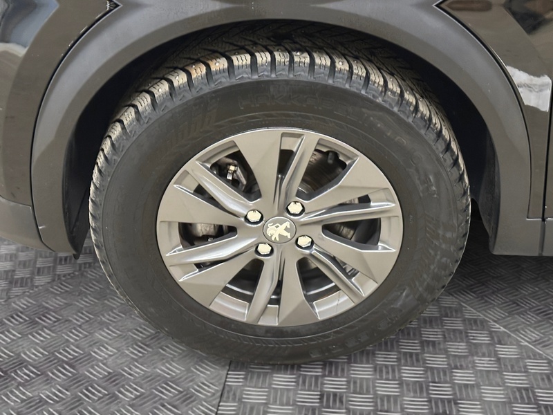 Peugeot e-2008 vaihtoauto