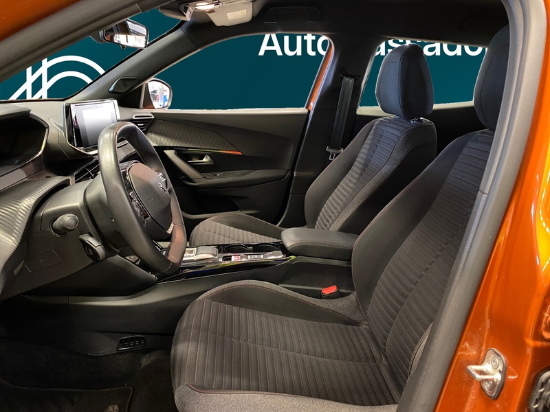 Peugeot e-2008 vaihtoauto