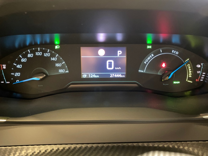 Peugeot e-2008 vaihtoauto