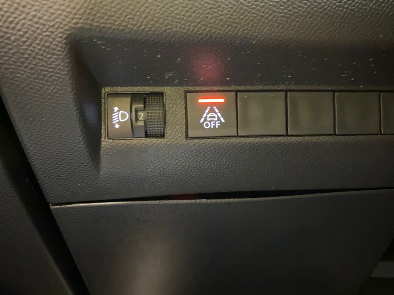 Peugeot e-2008 vaihtoauto