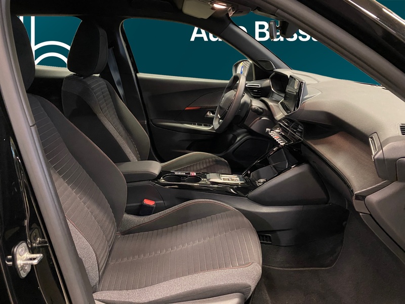 Peugeot e-2008 vaihtoauto