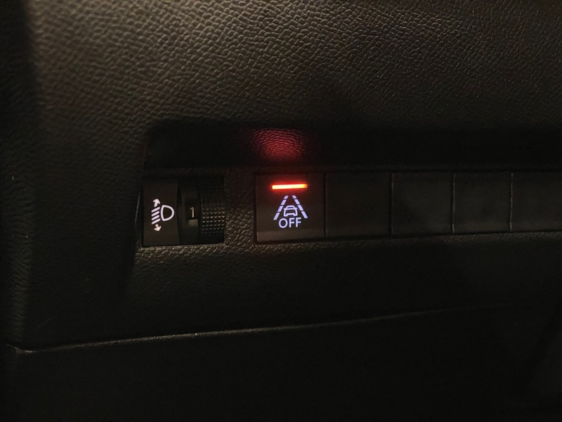 Peugeot e-2008 vaihtoauto