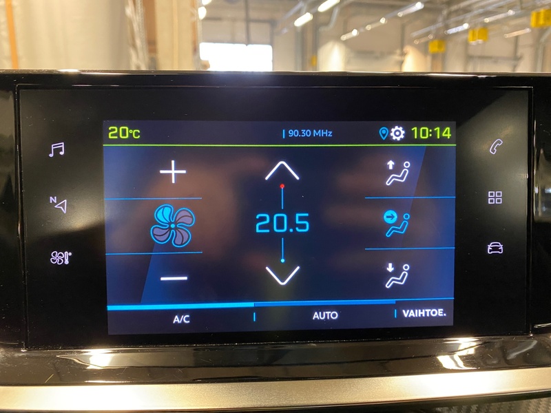 Peugeot e-2008 vaihtoauto