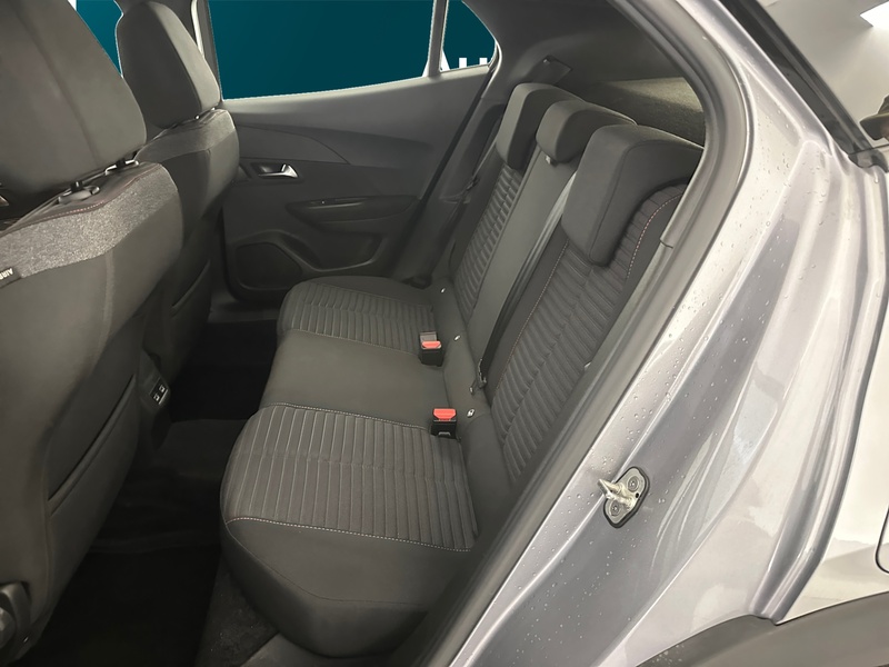 Peugeot e-2008 vaihtoauto