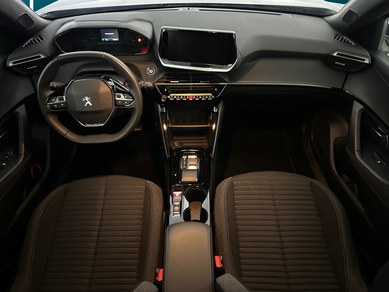 Peugeot e-2008 vaihtoauto