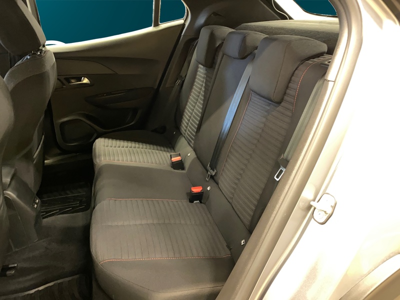 Peugeot e-2008 vaihtoauto