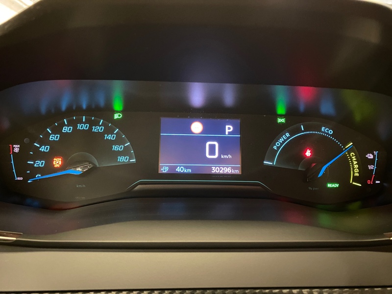 Peugeot e-2008 vaihtoauto