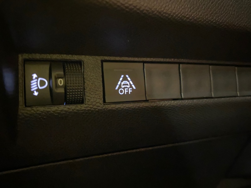 Peugeot e-2008 vaihtoauto