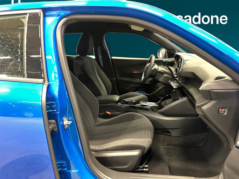 Peugeot e-2008 vaihtoauto