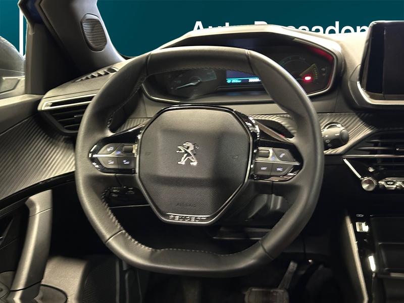 Peugeot e-2008 vaihtoauto