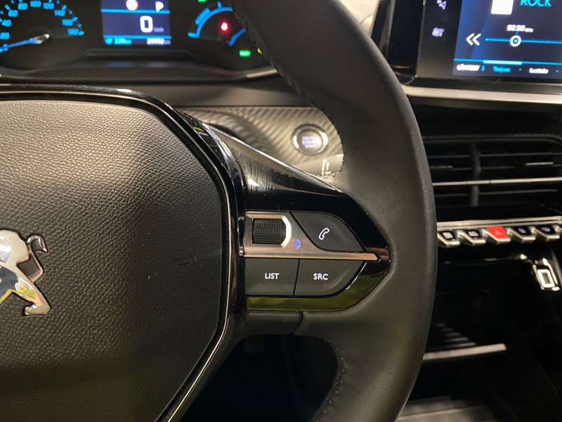 Peugeot e-2008 vaihtoauto