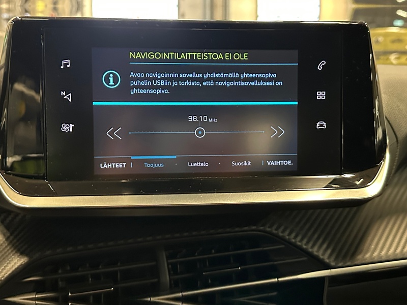 Peugeot e-2008 vaihtoauto