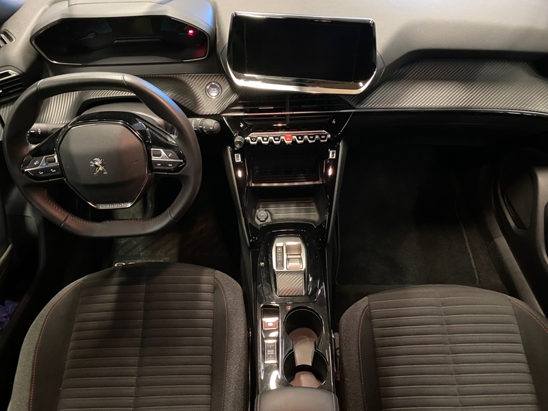 Peugeot e-2008 vaihtoauto