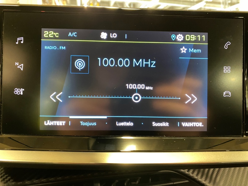 Peugeot e-2008 vaihtoauto